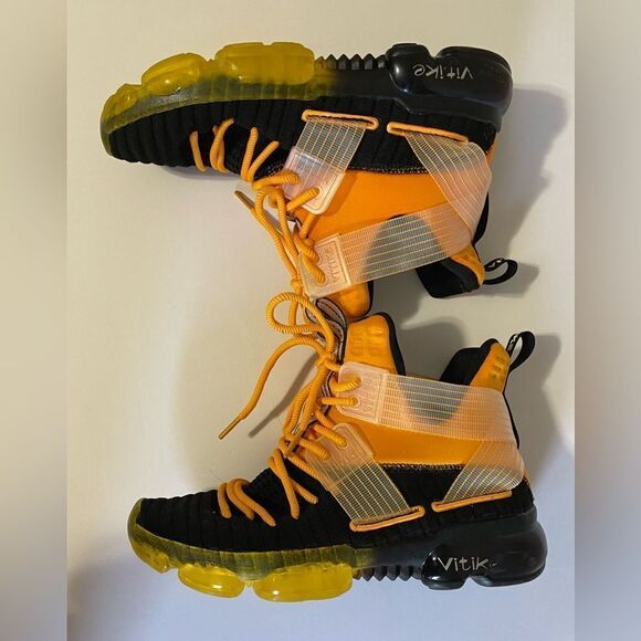 VITIKE Men’s Basketball Shoe. - Picture 8 of 10